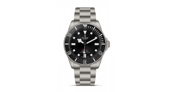 A black and stainless steel watch from TUDOR’s Pelagos 39 collection, available at La Différence Time Centre.